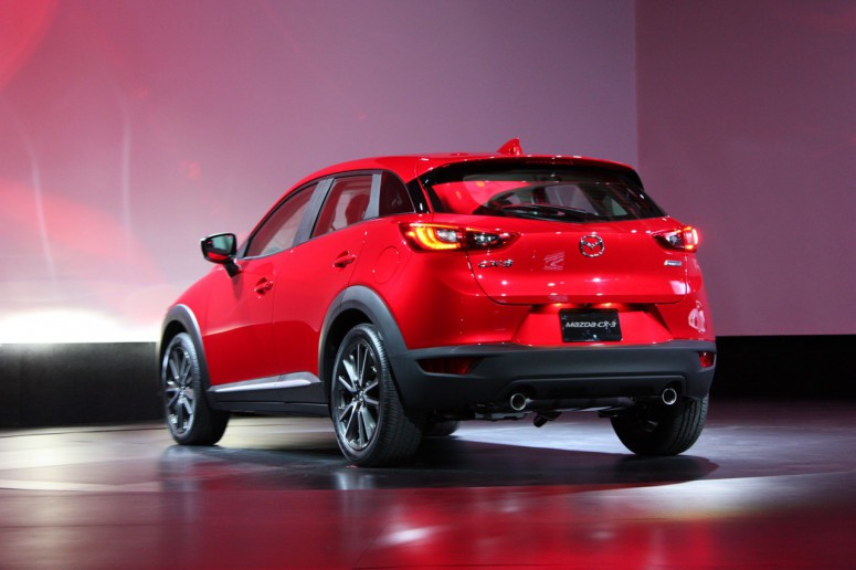 Дизельная версия кроссовера Mazda CX-3 расходует 4 литра [фото]