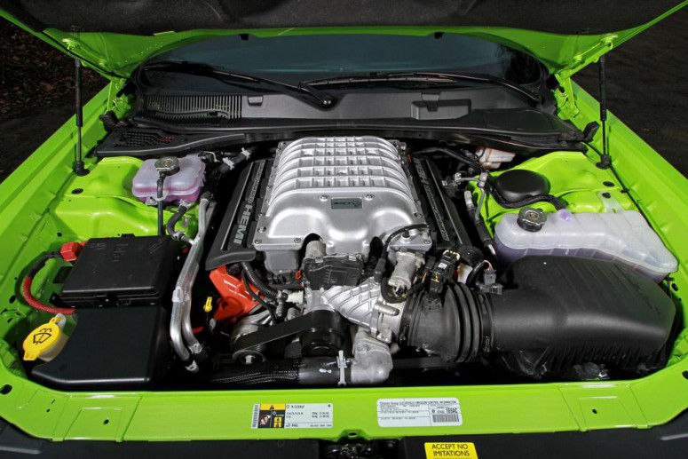 Dodge Challenger SRT Hellcat пришел в Европу