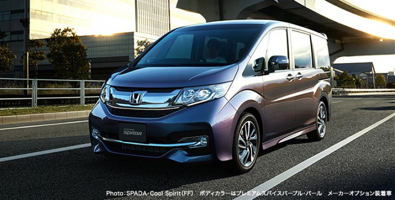Honda удивила японцев пятым минивэном StepWGN