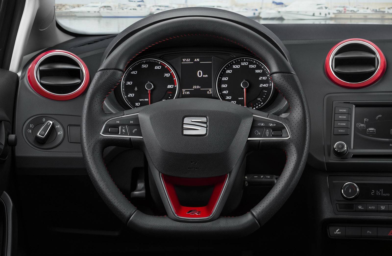 Обновленный Seat Ibiza придет на рынок к концу лета - 2
