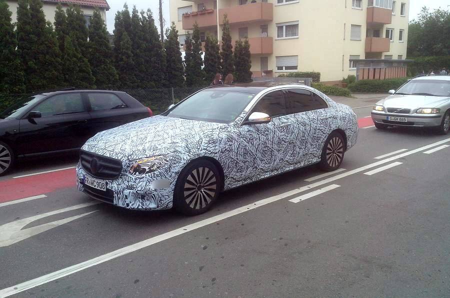 2016 Mercedes E-Class: первые подробности и шпионские фото - 1