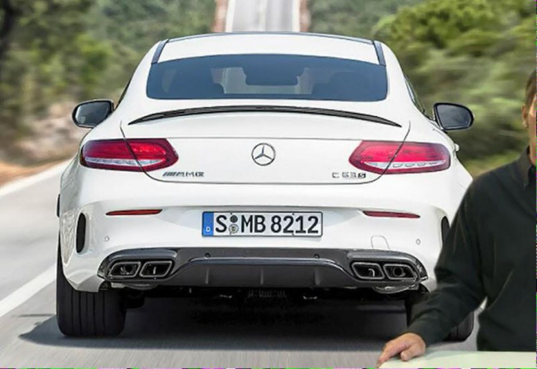 Mercedes-AMG C63 Coupe попалось без камуфляжа [2 видео]