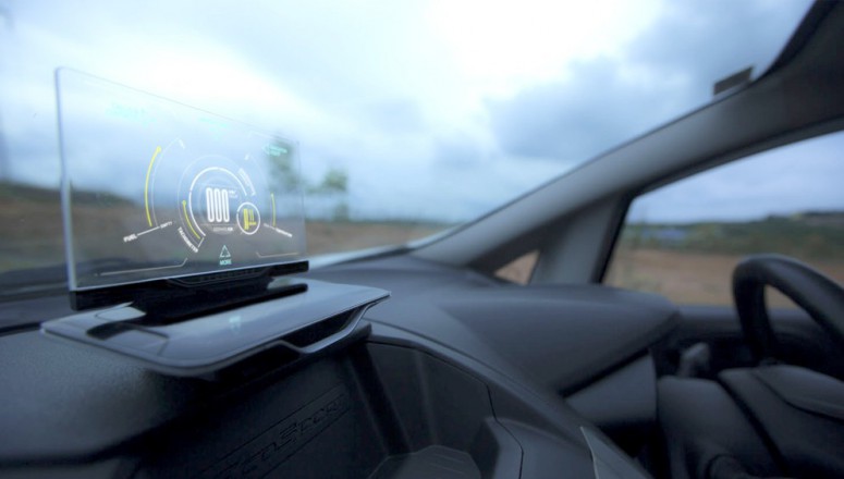 «Народный» проекционный дисплей можно установить в любой автомобиль