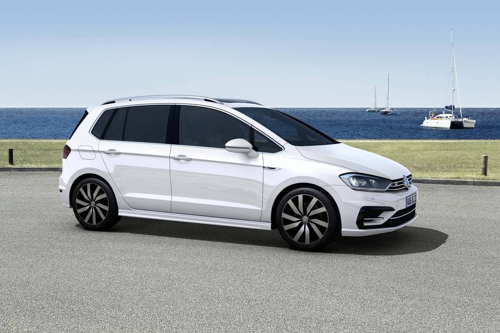 VW предложит покупателям Golf Sportsvan спортивный апгрейд R-Line - 2