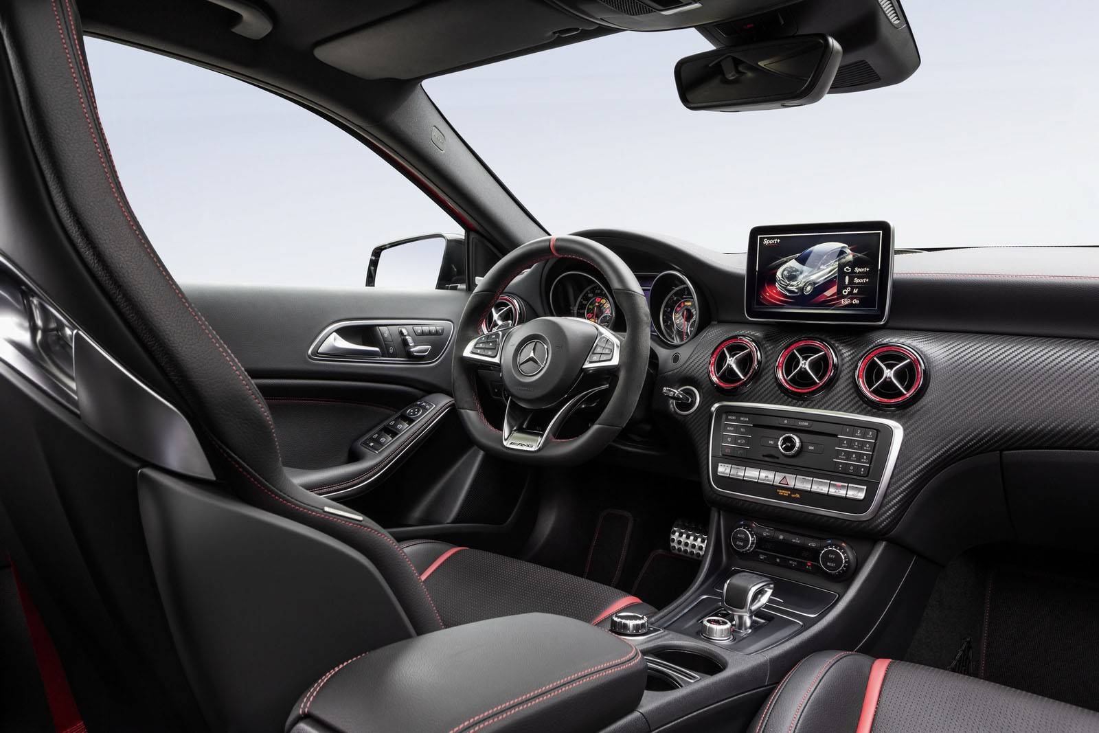 Mercedes раскрыл секреты обновленной линейки A-Class 2016 - 2