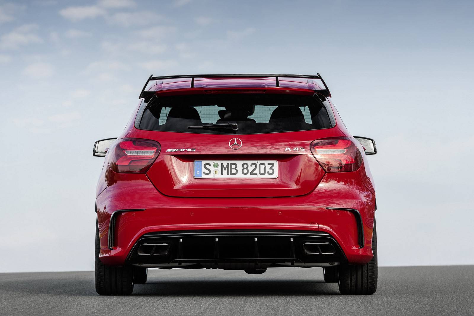 Mercedes раскрыл секреты обновленной линейки A-Class 2016 - 8
