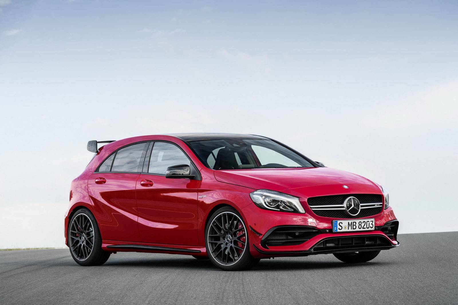 Mercedes раскрыл секреты обновленной линейки A-Class 2016 - 1