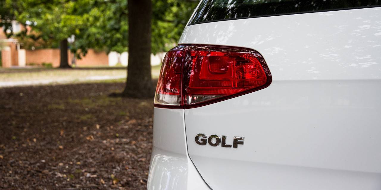 Обновленный VW Golf готовится к Женевскому дебюту - 1
