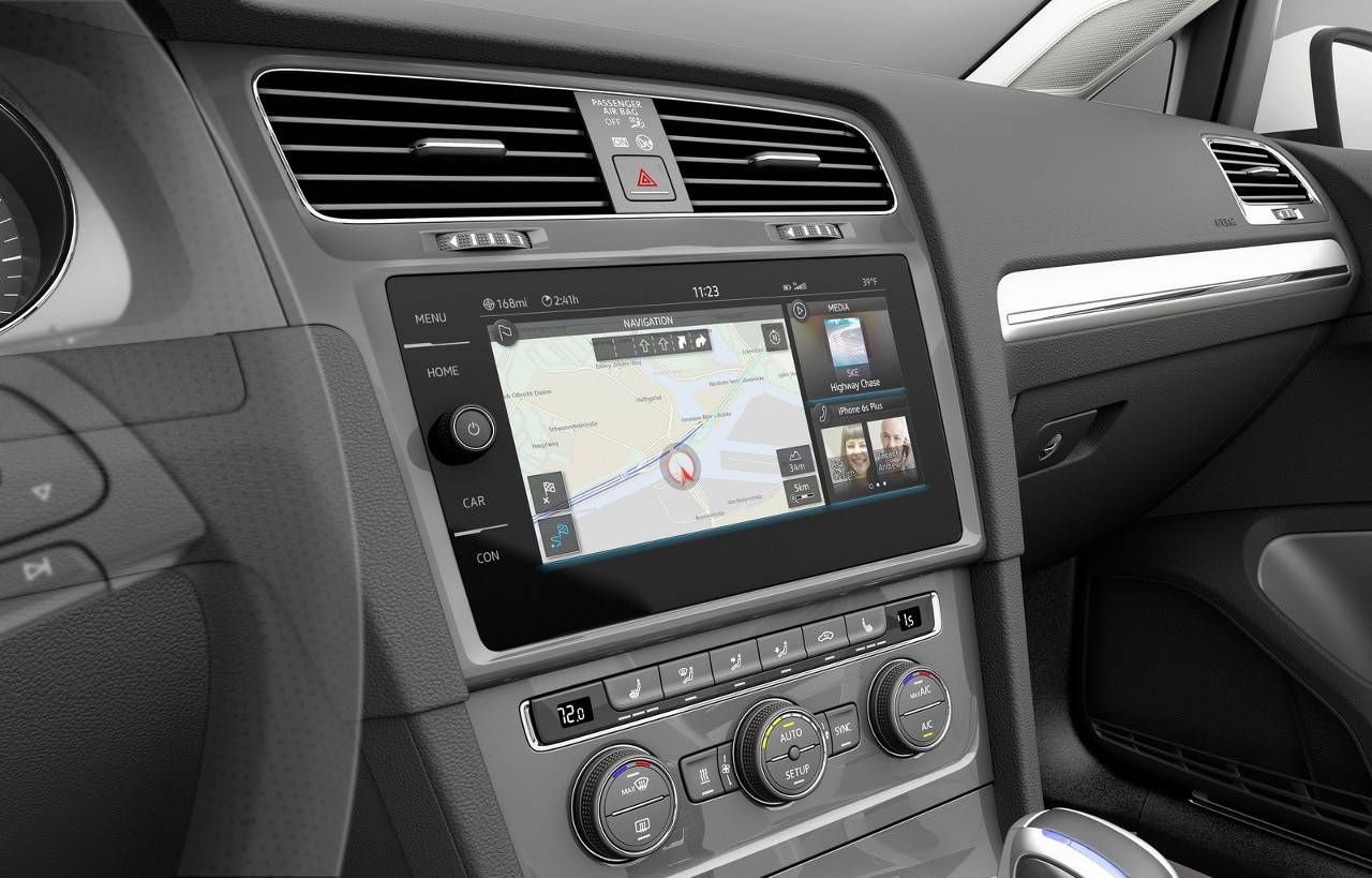 Обновленный VW Golf готовится к Женевскому дебюту - 2