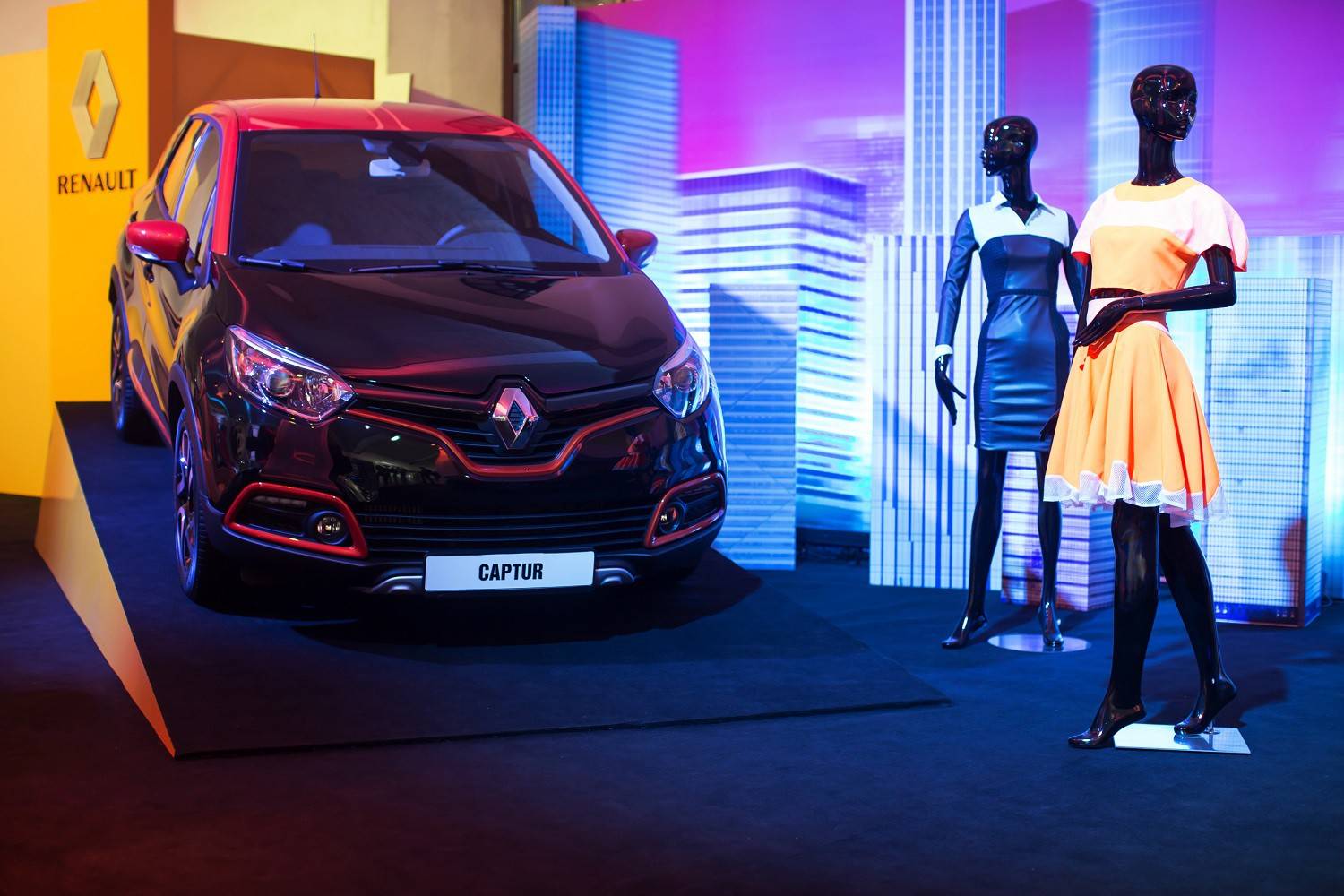 Renault объявило о старте продаж модели Captur в Украине - 1