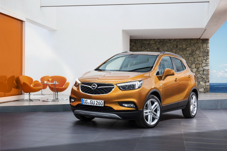 Обновленный Opel Mokka X готовится к Женевскому автосалону