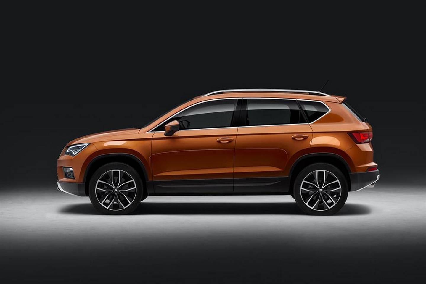 Первый внедорожник Seat Ateca просочился в Сеть - 4
