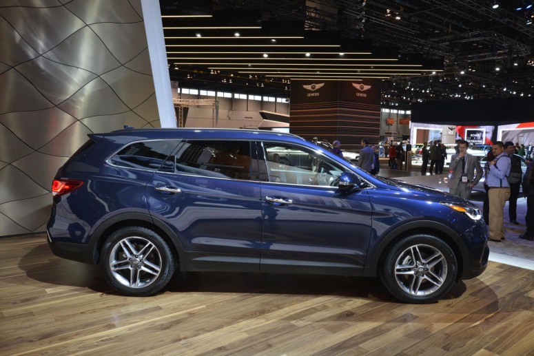 Чикаго 2016: обновленное 2017 Hyundai Santa Fe открыло свое лицо