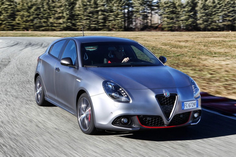 Просочившиеся изображения заставили Alfa Romeo показать обновленную Giulietta