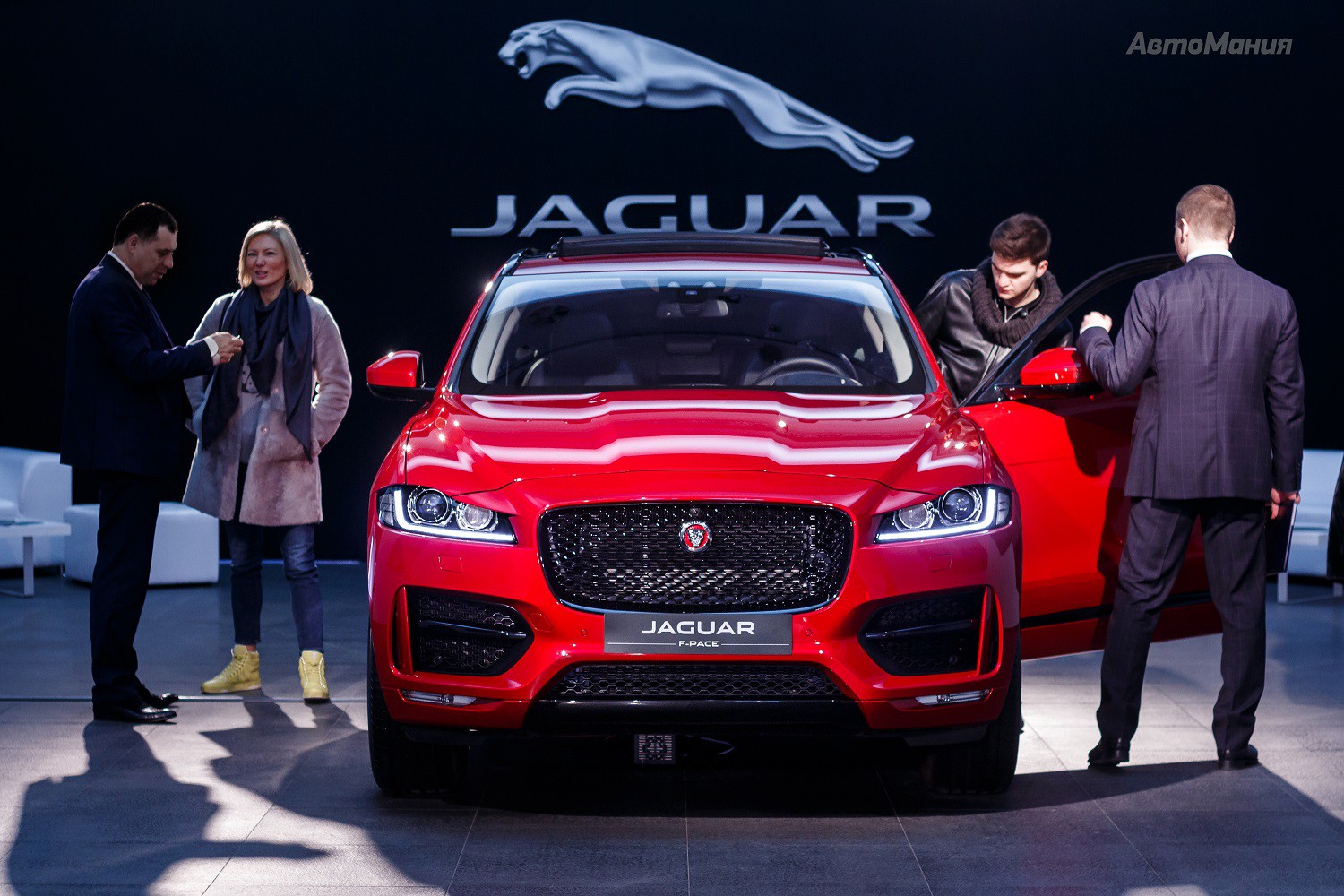Кроссовер Jaguar F-Pace: украинский дебют