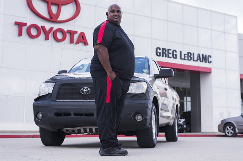 Американцу удалось проехать на пикапе Toyota Tundra миллион миль без поломок