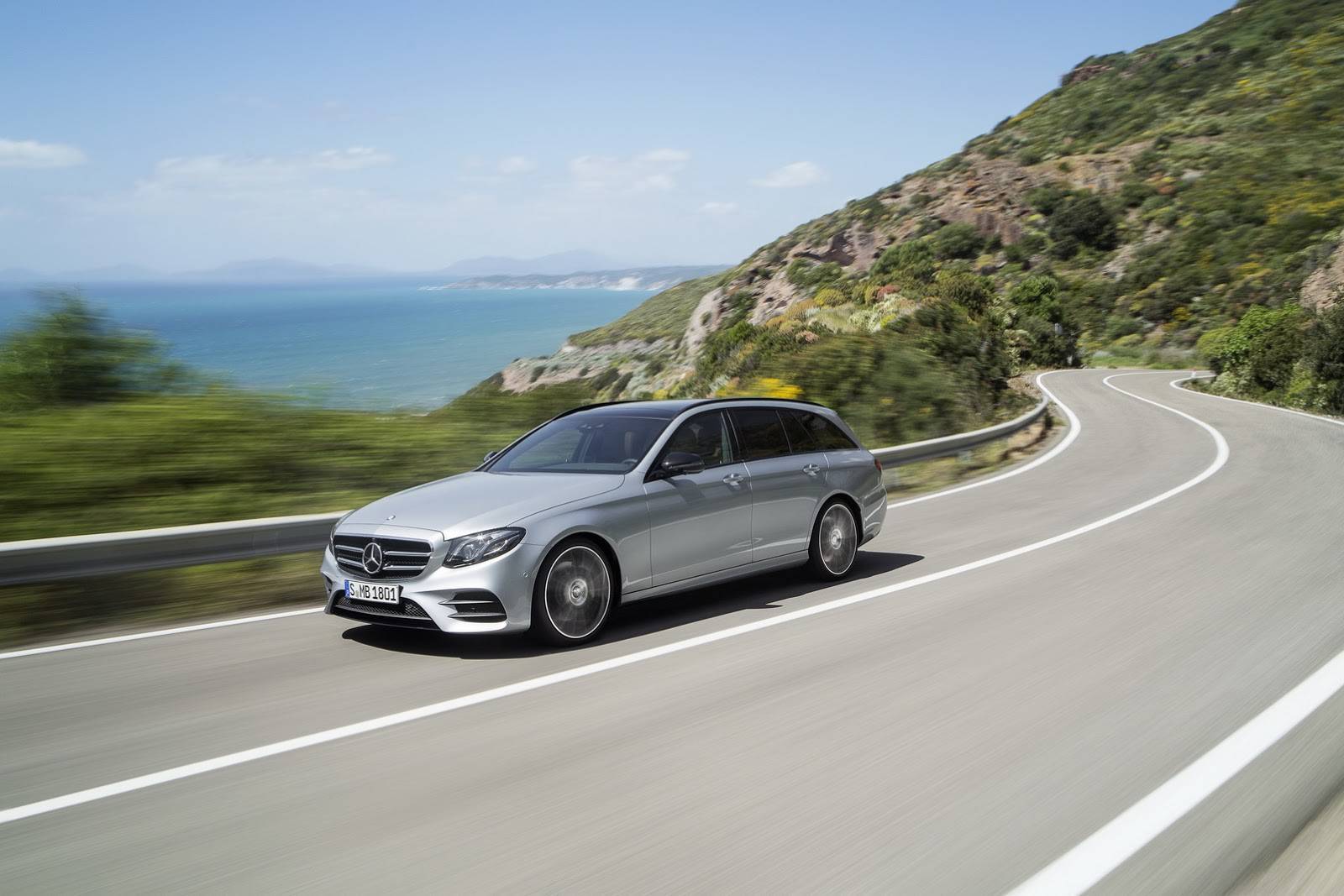 Mercedes раскрыл подробности универсала 2017 E-Class Estate - 1