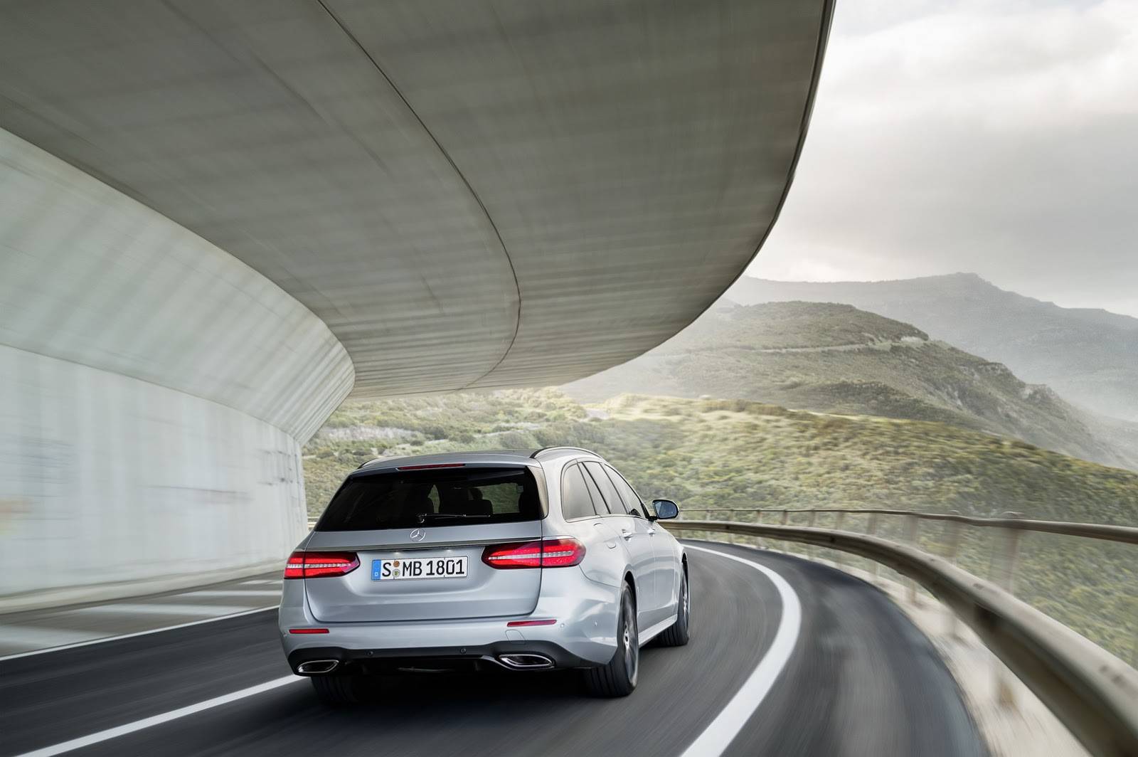 Mercedes раскрыл подробности универсала 2017 E-Class Estate - 7