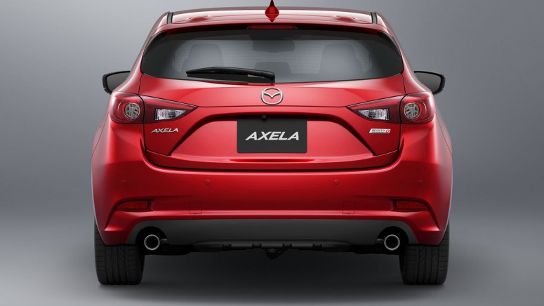Обновленная 2017 Mazda3/Axela сегодня вышла на японский рынок