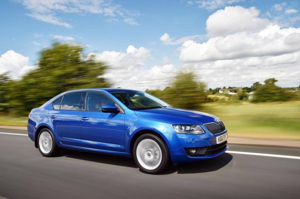 Линейка Skoda Octavia пополнилась версиями SE Sport и SE Technology - 1