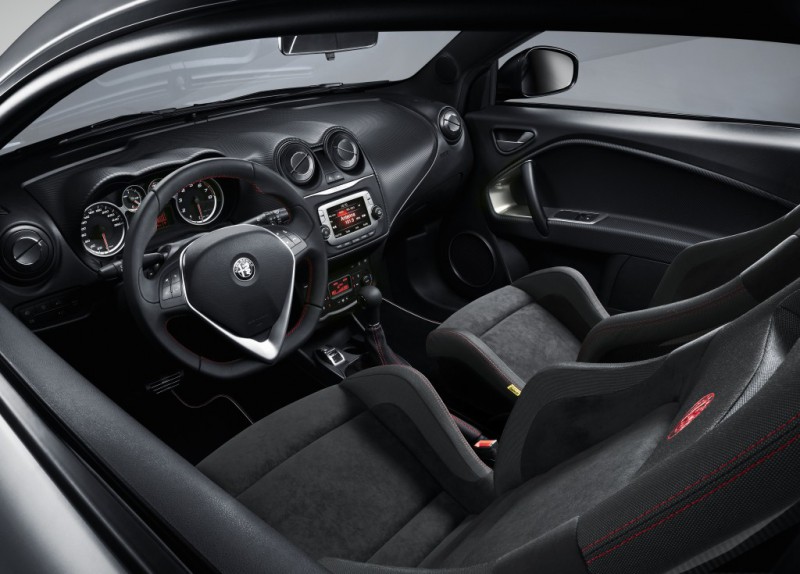 Alfa Romeo Mito: старейшая модель бренда получила обновление
