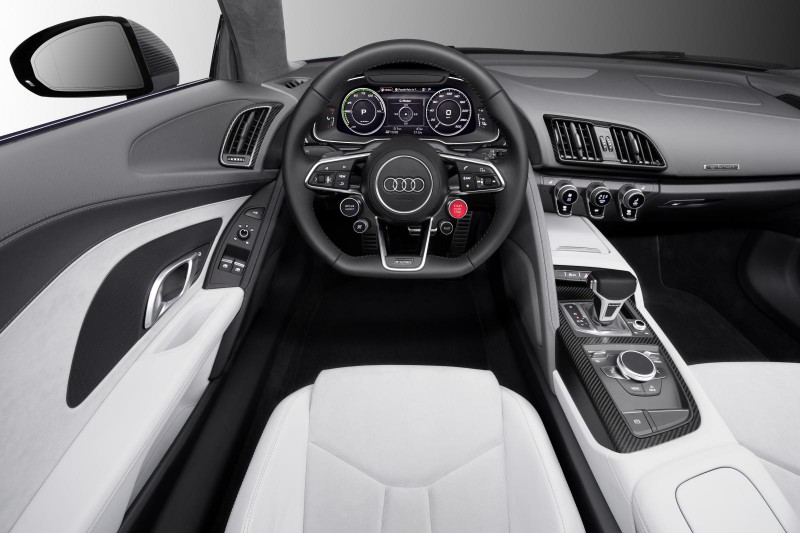 Audi прекратила выпуск R8 e-tron, так и не развернув его производство
