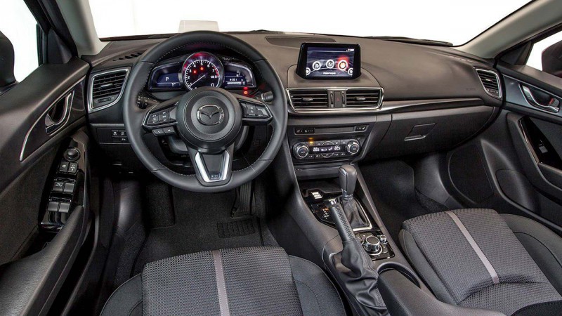 Mazda начала прием заказов на обновленную Mazda3 и Mazda6. Детали с презентации
