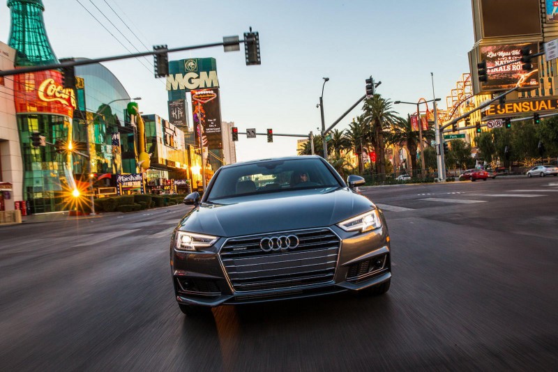 Audi сможет сообщить, когда загорится зеленый, но только в Лас-Вегасе [видео]