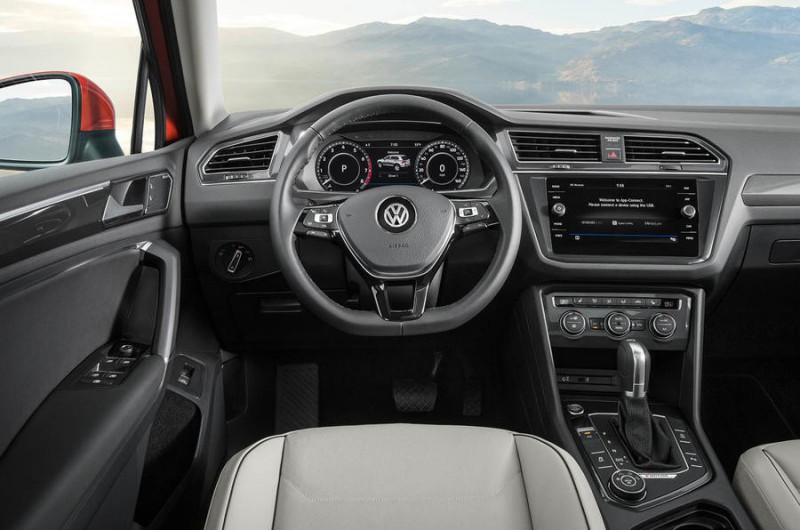 Новый 7-местный Volkswagen Tiguan Allspace показали в Детройте