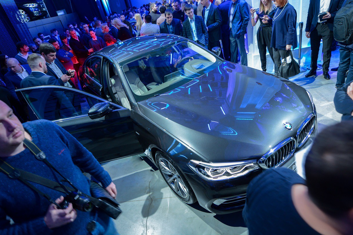 BMW 5-Series 2017 уже в Украине: первое знакомство и цены