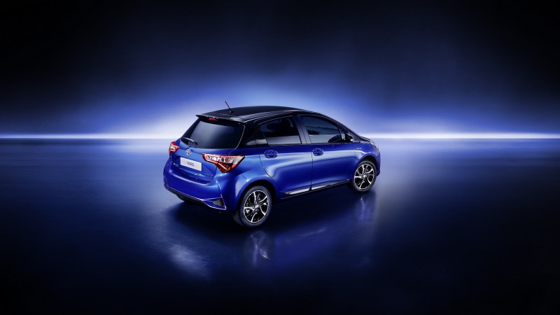 2017 Toyota Yaris обновилась для европейского рынка