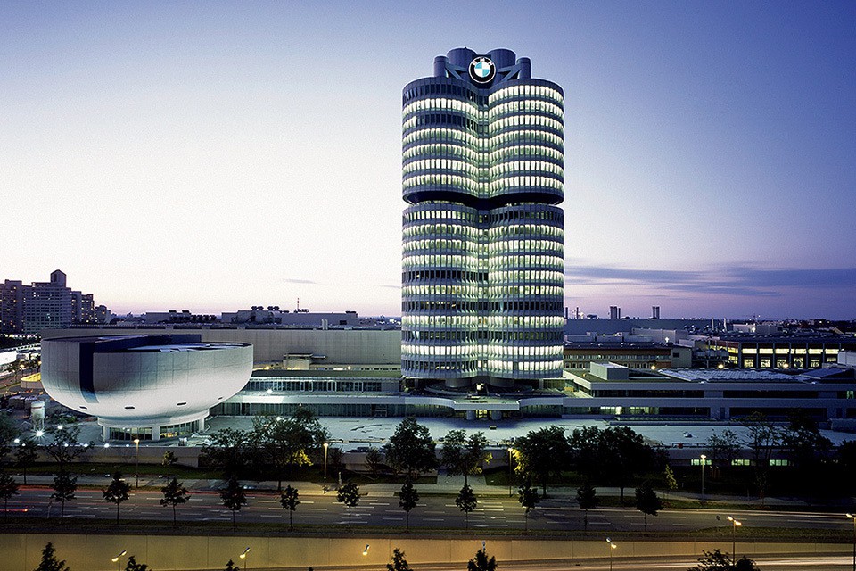 Как выглядят штаб-квартиры известнейших автомобильных компаний?