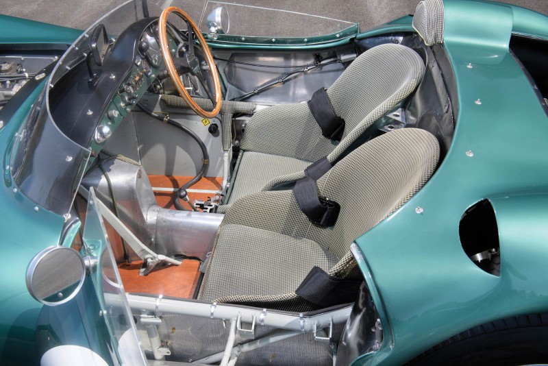 Самый эксклюзивный 1956 Aston Martin DBR1 готовится к аукциону