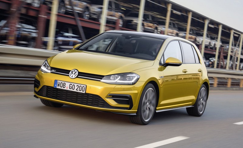 VW добавил обновленному «Гольфу» новый бензиновый двигатель в 130 л.с.