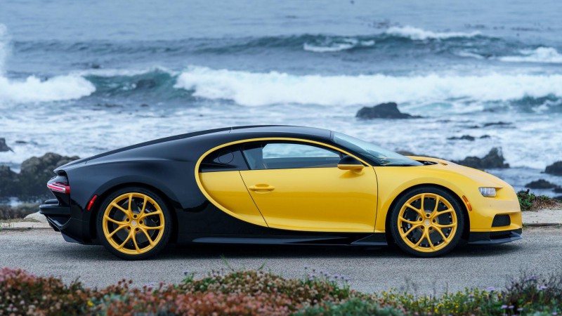 В США приехал первый Bugatti Chiron в уникальном окрасе