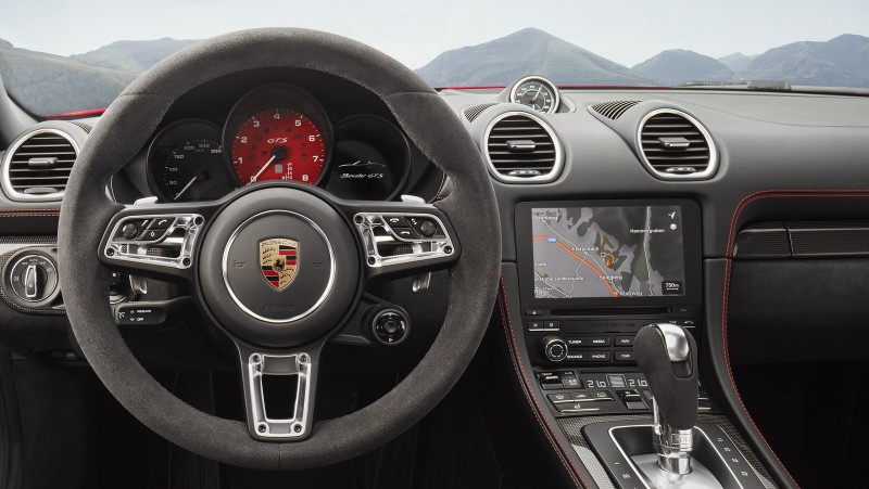 Porsche 718 GTS оснастили четырехцилиндровым двигателем в 365 «лошадей»