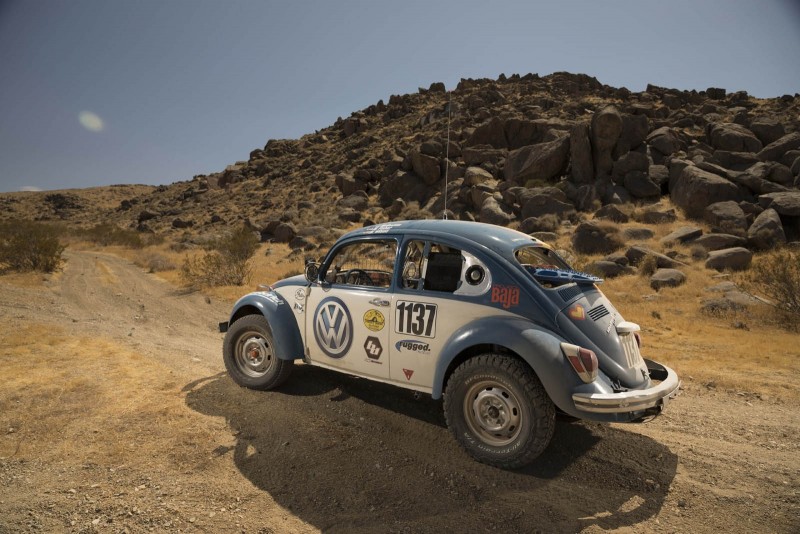 VW Beetle 1970 года собрался покорить мексиканскую пустыню в ралли Baja 1000