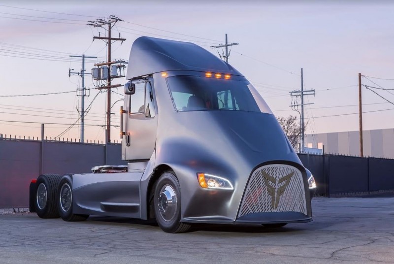 У электрического грузовика Tesla появился конкурент