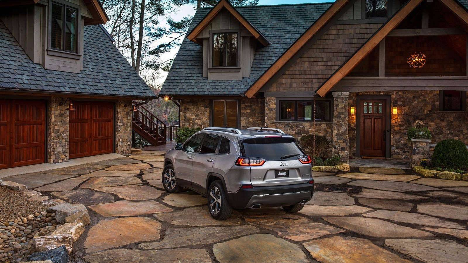 Jeep показал обновленный Cherokee, но не раскрыл подробности - 4