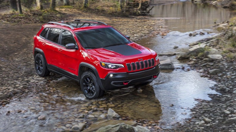 Новый 2019 Jeep Cherokee представили на Детройтском автосалоне