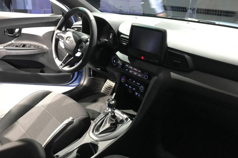 Новый Hyundai Veloster: европейский дебют не планируется