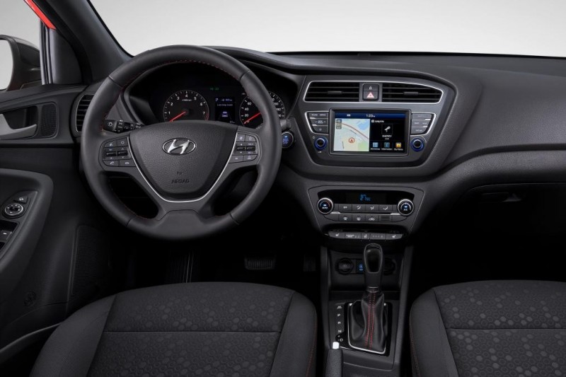 Обновленный Hyundai i20 поступит в продажу в июне этого года