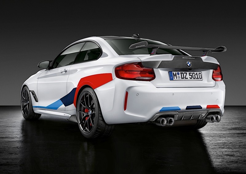 Новому M2 Competition BMW предложила пакет M Performance
