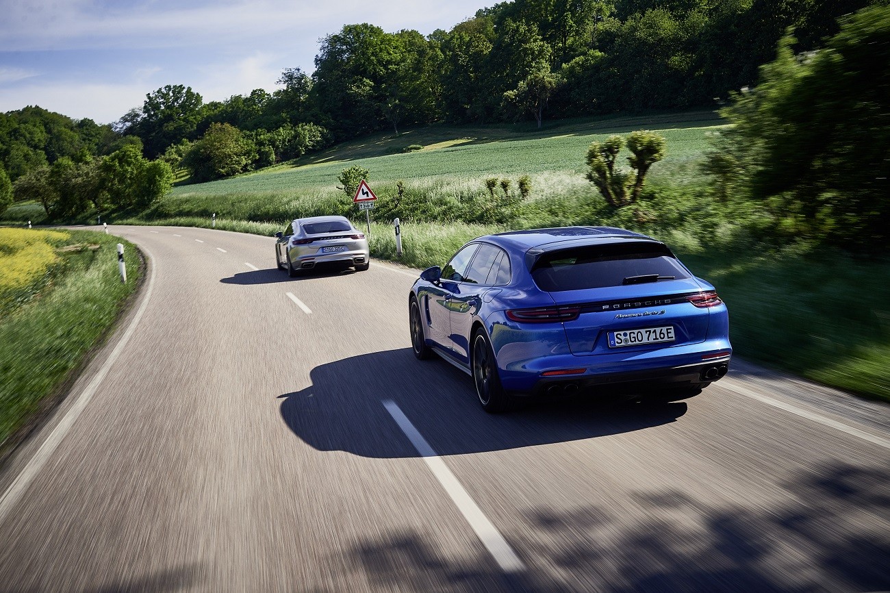Porsche: принуждение к электрификации