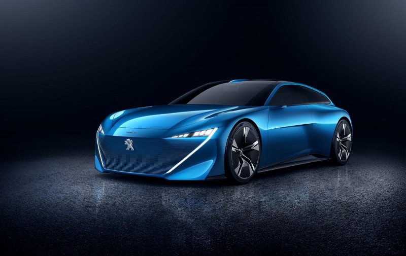 Peugeot готовит Парижскому автосалону «радикальный концепт»