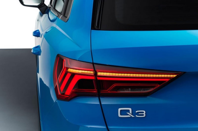 Новый 2019 Audi Q3 SUV вступит в бой с BMW X1 и Volvo XC40