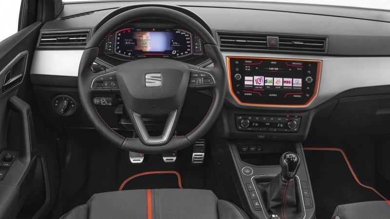 SEAT Arona и Ibiza получили цифровую панель приборов