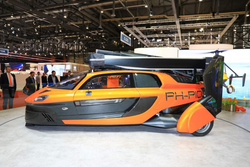 Летающий автомобиль PAL-V Liberty Pioneer Edition обойдется в $ 599 000