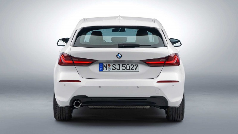 Новую BMW 1-Series изобрели заново, предусмотрев максимум практичности