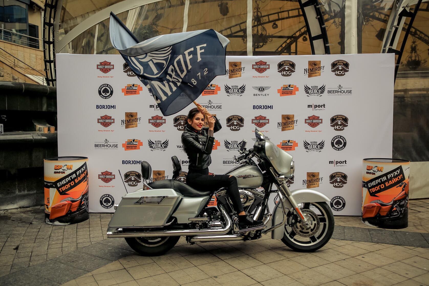 БРСМ-Нафта и Harley-Davidson Kyiv плечом-к-плечу отпраздновали закрытие байкерского сезона в стиле Pocker Run